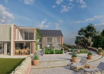 Penrith town councillors object to glass-fronted eco-home plans