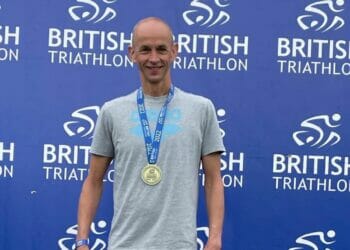 Double national triumph for Stuart Robinson